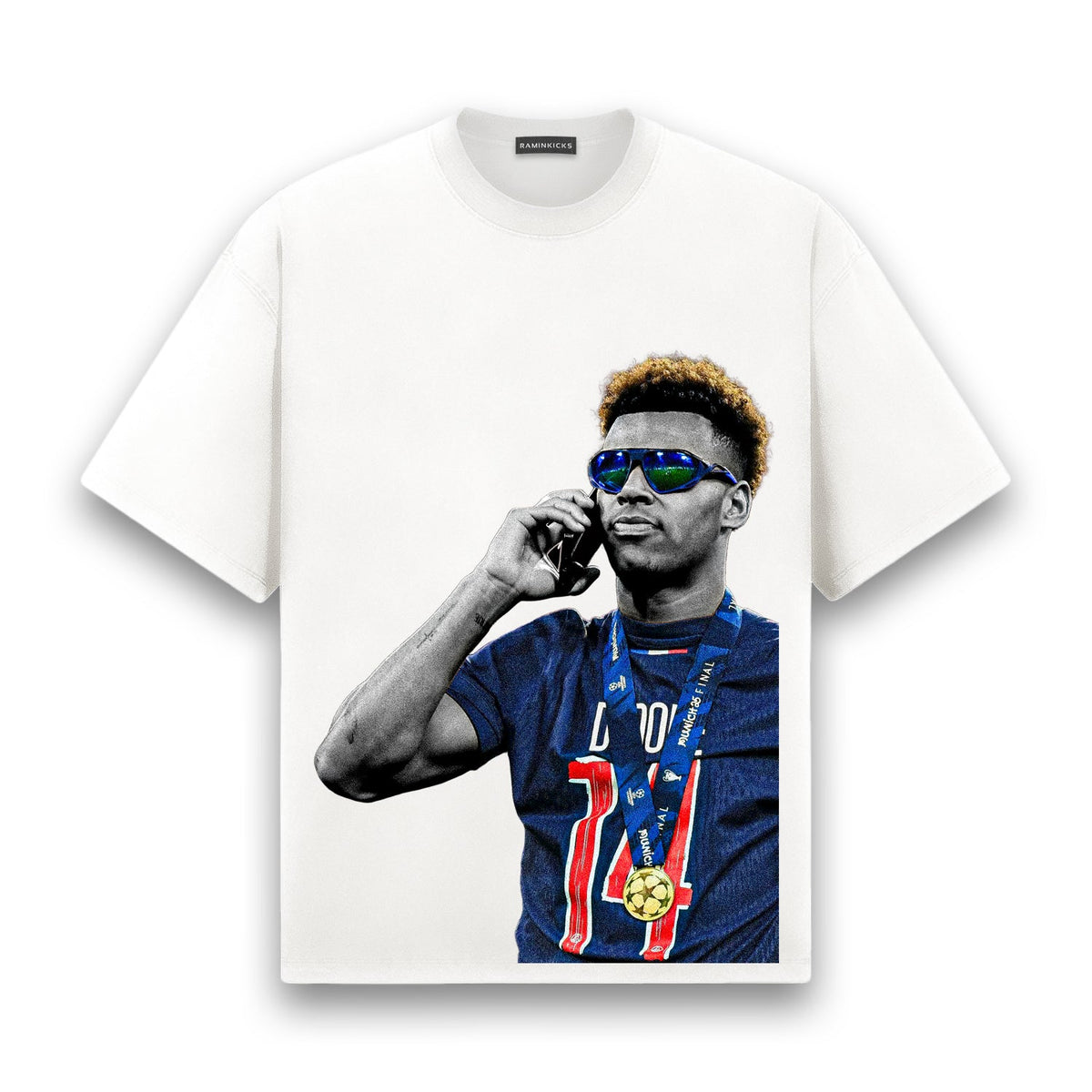 Désiré Doué (PSG) T-shirt in white — RAMINKICKS