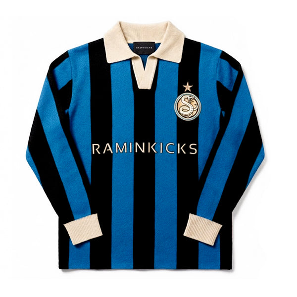 Inter Knitted Sweater product photo